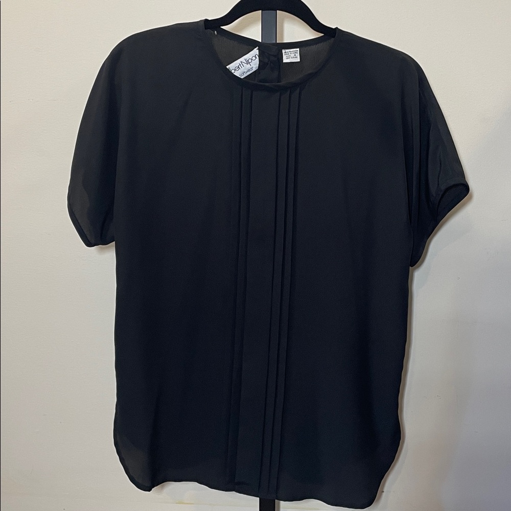 Albert Nipon Classic Black Blouse